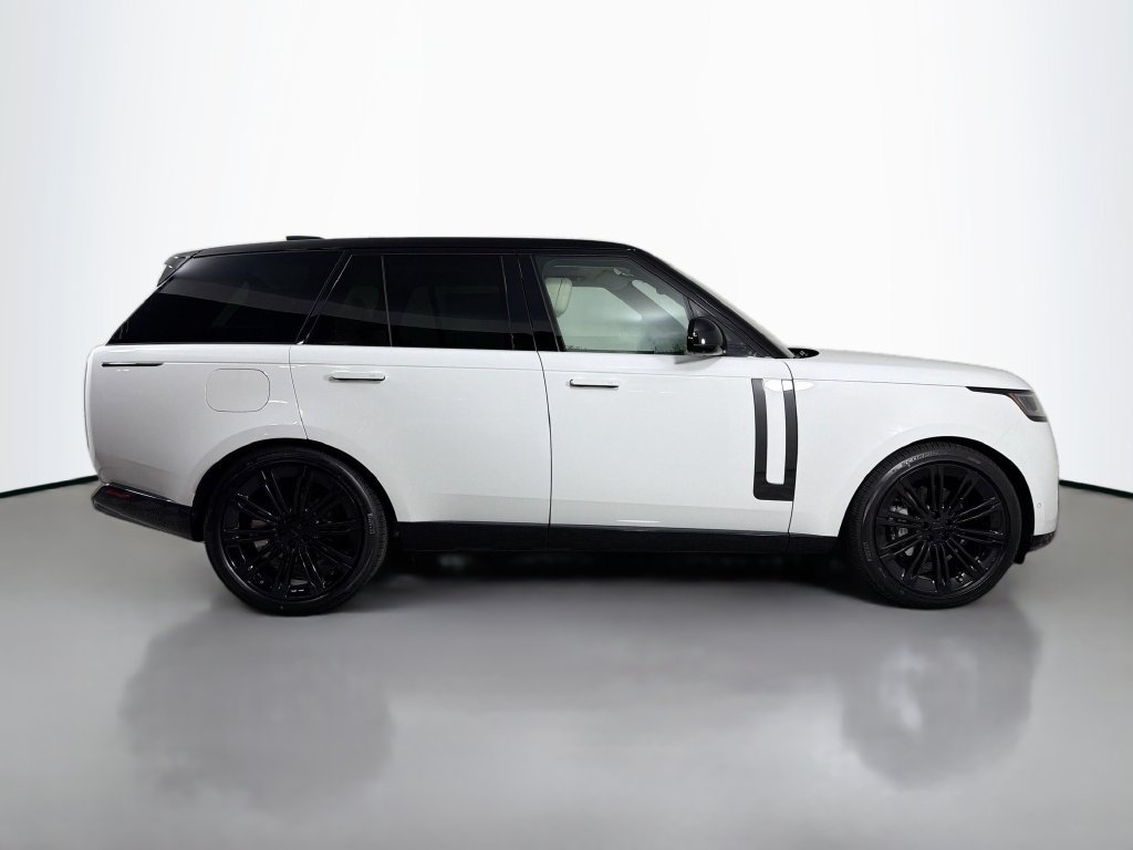 New 2026 Land Rover Range Rover SE AWD/4WD image 4