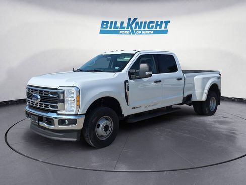 Used 2025 Ford F350 XLT AWD/4WD image 1