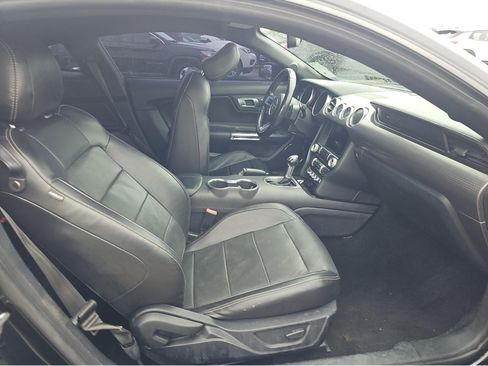 Used 2020 Ford Mustang GT Premium w/ GT Performance Package RWD image 9