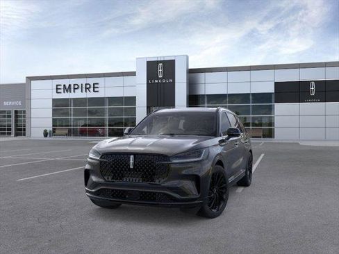 New 2026 Lincoln Aviator Reserve w/ Jet Appearance Package image 2