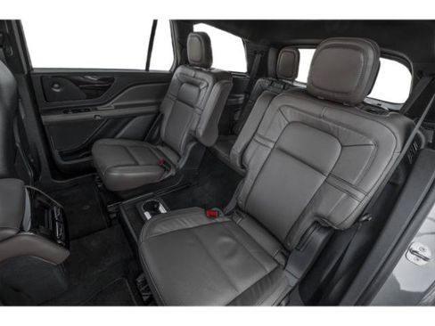 New 2026 Lincoln Aviator Reserve AWD/4WD image 12