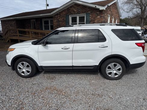 Used 2013 Ford Explorer XLT w/ Class III Trailer Tow Pkg AWD/4WD image 7