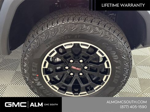 New 2026 GMC Canyon AT4 w/ Technology Plus Package image 14