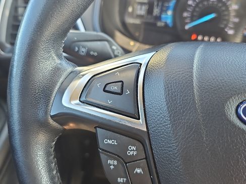 Used 2022 Ford Edge SEL w/ Convenience Package AWD/4WD image 23