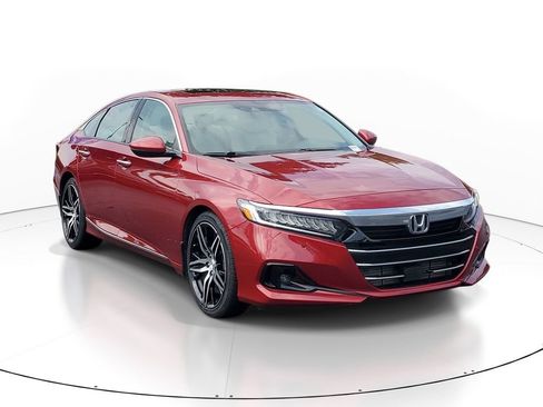 Used 2021 Honda Accord Touring image 1