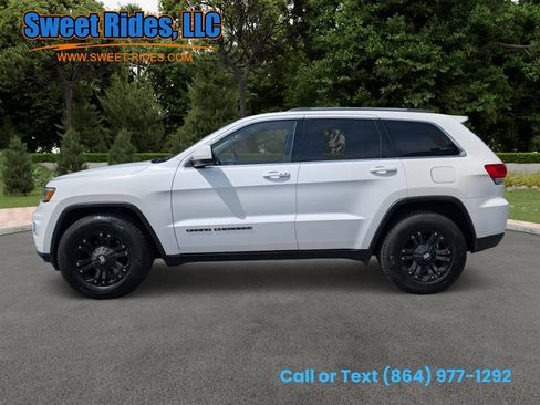 Used 2017 Jeep Grand Cherokee Laredo w/ Quick Order Package 2BE RWD image 6