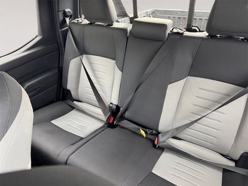 Used 2024 Toyota Tacoma TRD Sport w/ TRD Sport Upgrade Package image 13