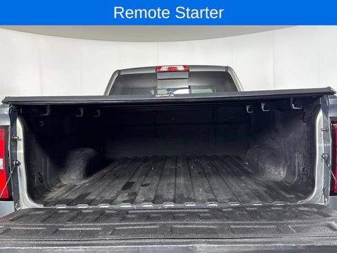 Used 2018 GMC Sierra 2500 Denali w/ Duramax Plus Package AWD/4WD image 10