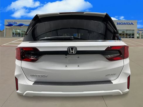 New 2026 Honda Odyssey Sport-L image 4