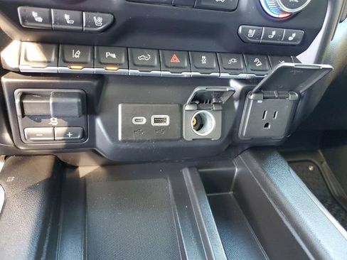 Used 2021 GMC Sierra 2500 AT4 w/ AT4 Premium Plus Package image 25