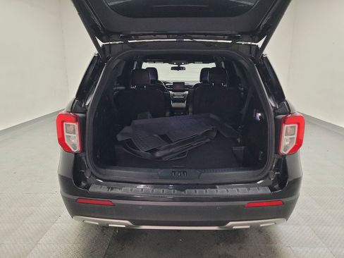 Used 2020 Ford Explorer XLT w/ Equipment Group 202A image 29