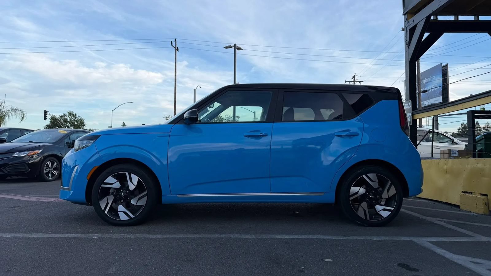 Used 2024 Kia Soul GT-Line FWD image 8