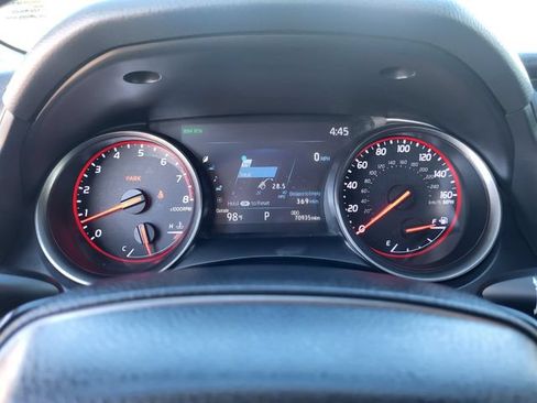 Used 2021 Toyota Camry XSE FWD image 14