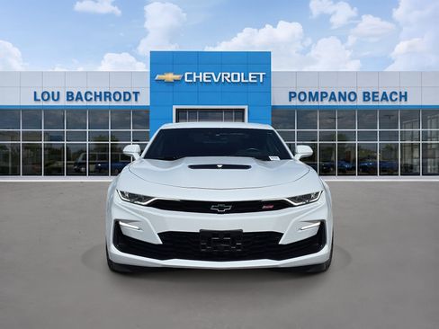 Used 2021 Chevrolet Camaro SS RWD image 2