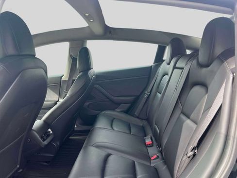 Used 2021 Tesla Model 3 Standard Range Plus RWD image 11