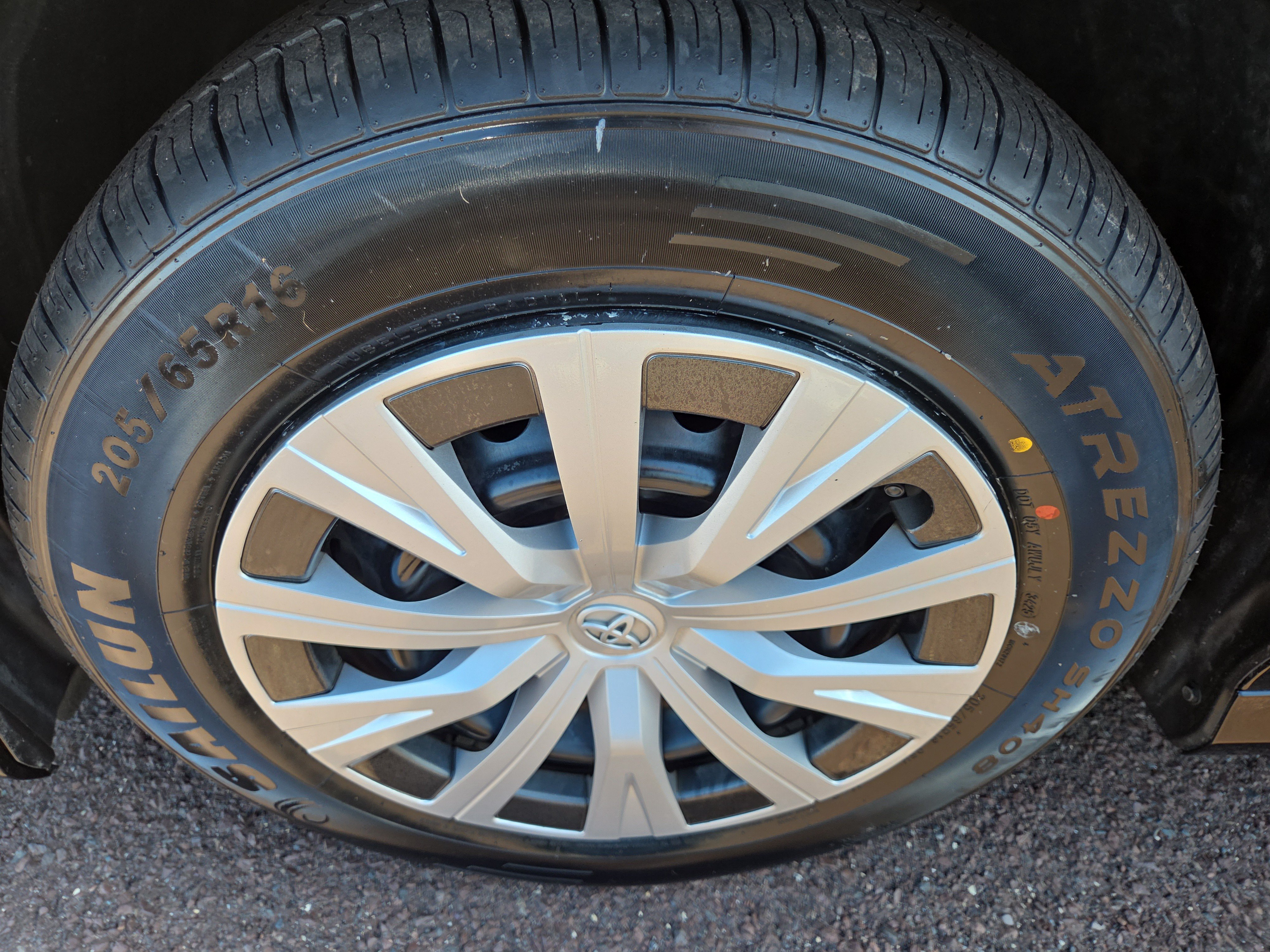 Certified 2020 Toyota Camry LE FWD image 12