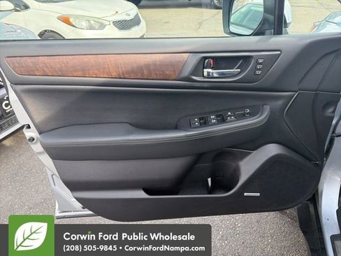 Used 2016 Subaru Outback 2.5i Limited image 13