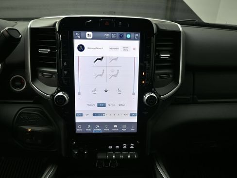 New 2026 RAM 2500 Big Horn AWD/4WD image 4