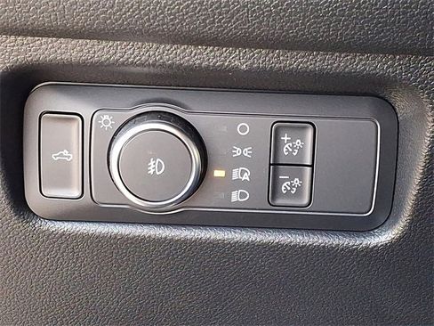 Used 2025 Ford Ranger XLT w/ Advanced Towing Package image 25