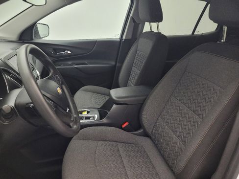 Used 2022 Chevrolet Equinox LT image 17