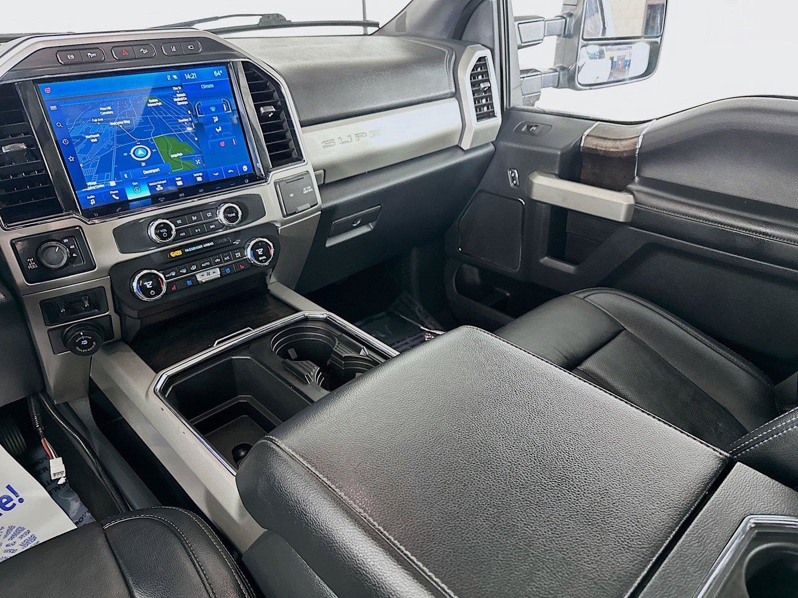Used 2022 Ford F250 Lariat w/ Black Appearance Package AWD/4WD image 24