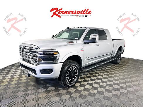 New 2026 RAM 2500 Limited w/ Towing Technology Group image 3