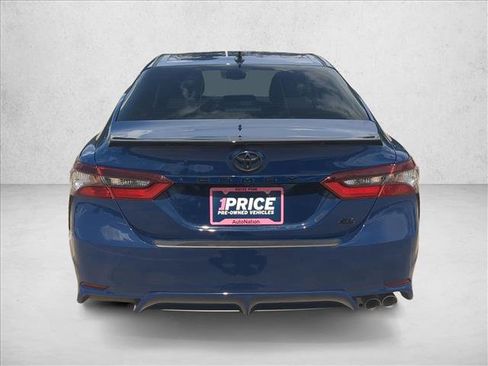 Used 2023 Toyota Camry SE FWD image 6