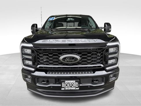 Used 2026 Ford F350 Lariat w/ Black Appearance Package AWD/4WD image 2