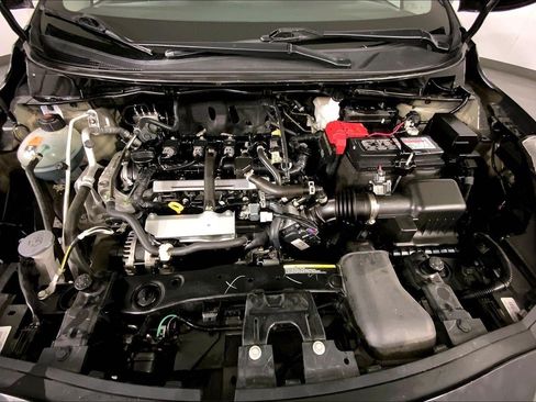Used 2025 Nissan Versa SV FWD image 10