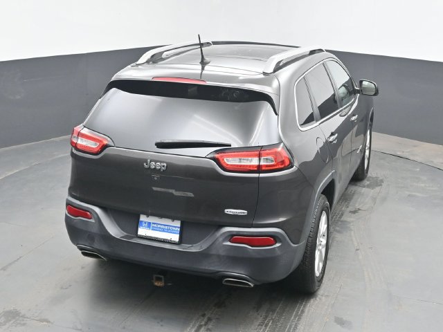 Used 2015 Jeep Cherokee Latitude w/ Comfort/Convenience Group FWD image 38