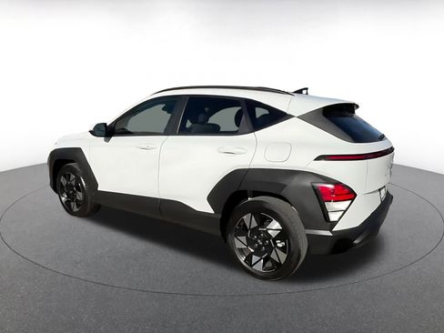 Used 2025 Hyundai Kona SEL image 10