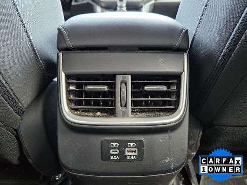 Certified 2023 Subaru Outback Premium image 18