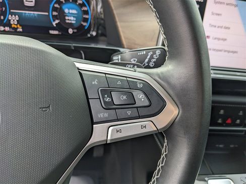 Certified 2024 Volkswagen Atlas SE image 31