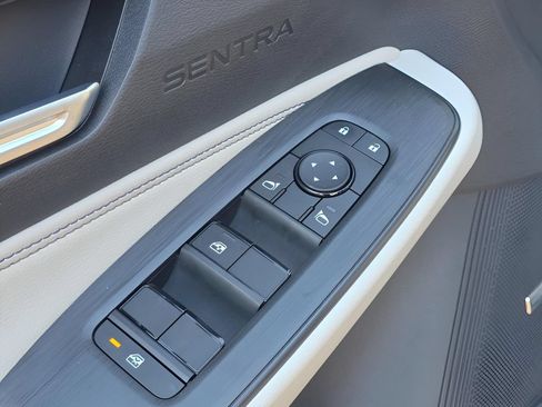 New 2026 Nissan Sentra SL w/ Floor Mat Package FWD image 15