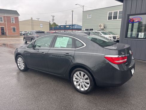 Used 2015 Buick Verano FWD image 2