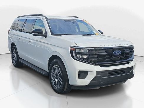 Used 2025 Ford Expedition Max Active image 1