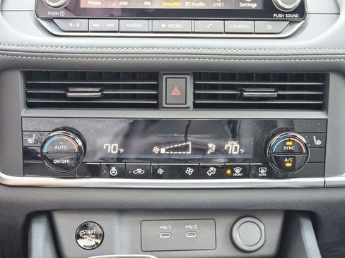 New 2026 Nissan Rogue SV image 24