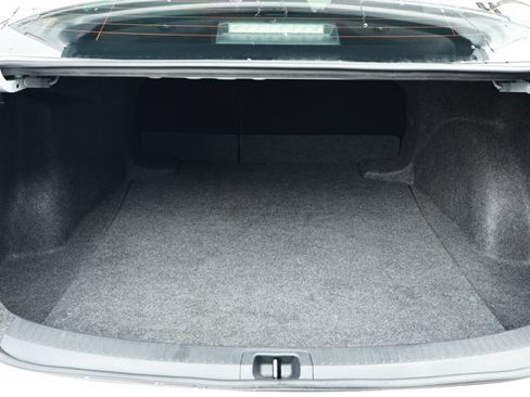 Used 2025 Toyota Corolla LE w/ Convenience Package FWD image 10