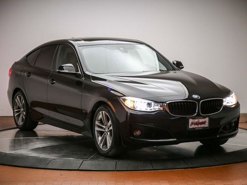 Used 2016 BMW 328i Gran Turismo xDrive AWD/4WD image 6
