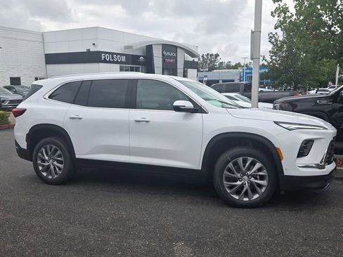 New 2026 Buick Enclave Preferred w/ Super Cruise Package FWD image 3