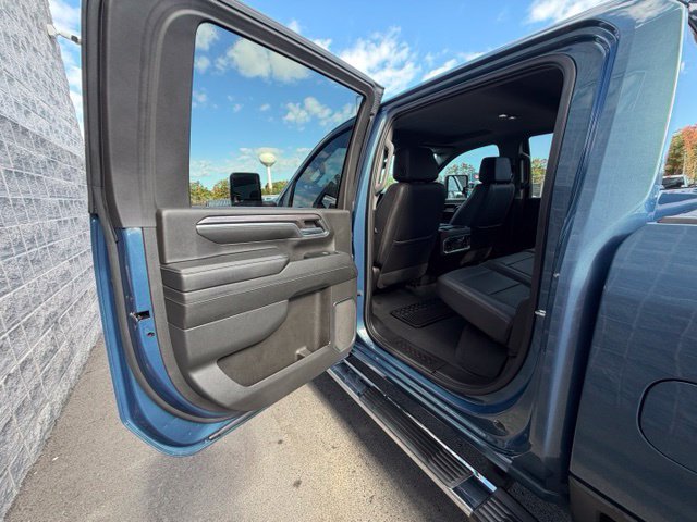 Used 2024 Chevrolet Silverado 3500 LTZ w/ LTZ Plus Package AWD/4WD image 15