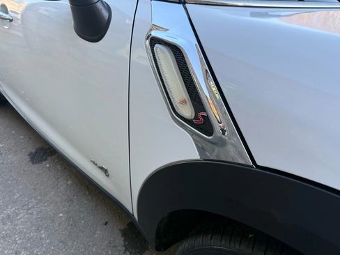 Used 2011 MINI Cooper Countryman S image 8