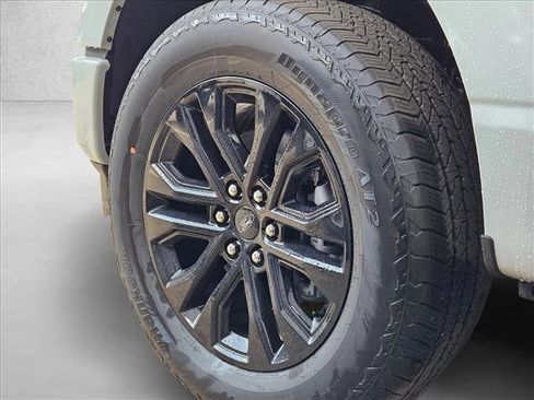 New 2025 Ford F150 Lariat w/ Equipment Group 501A Mid image 5