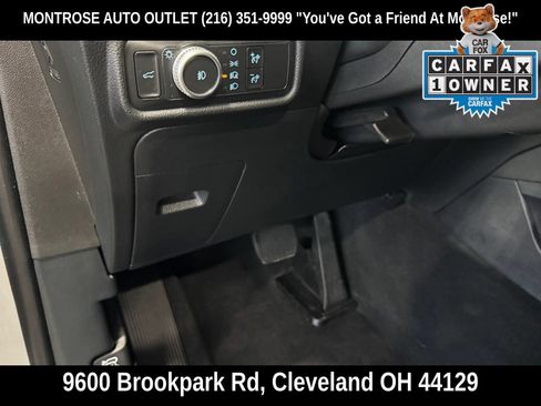 Used 2020 Ford Explorer XLT w/ Equipment Group 202A AWD/4WD image 19