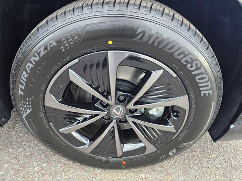 New 2026 Lexus RZ 350e 2WD image 9