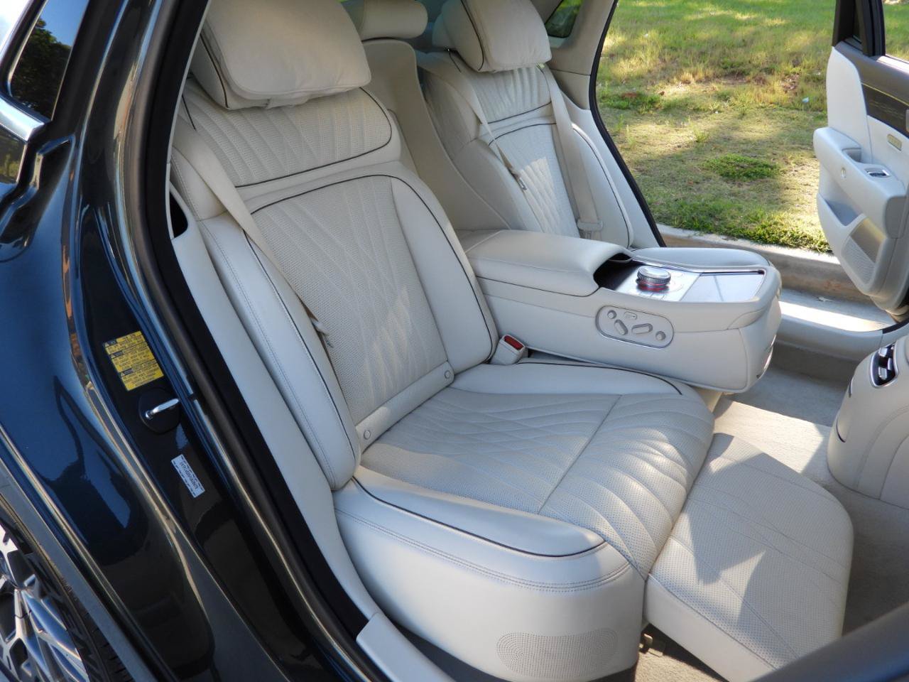 Used 2023 Genesis G90 3.5T AWD/4WD image 95