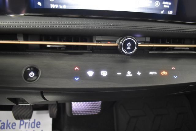 Certified 2024 Nissan Ariya AWD image 18