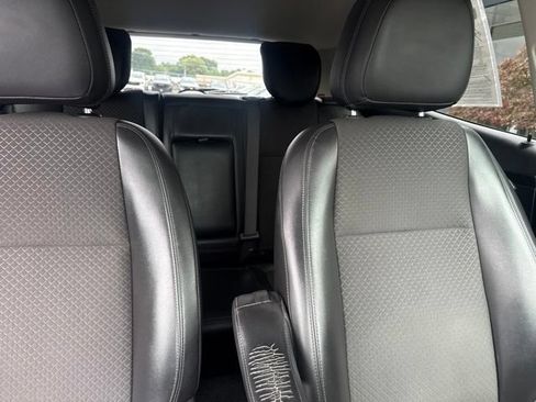 Used 2020 Buick Encore Preferred FWD image 23