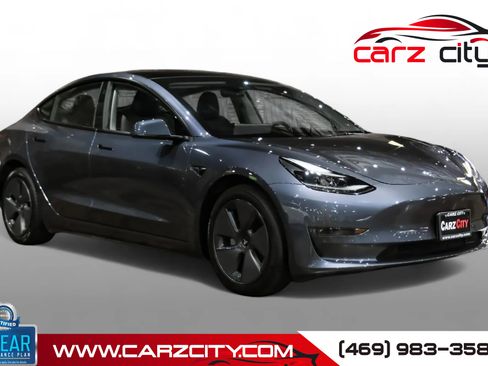 Used 2023 Tesla Model 3 Standard Range image 1