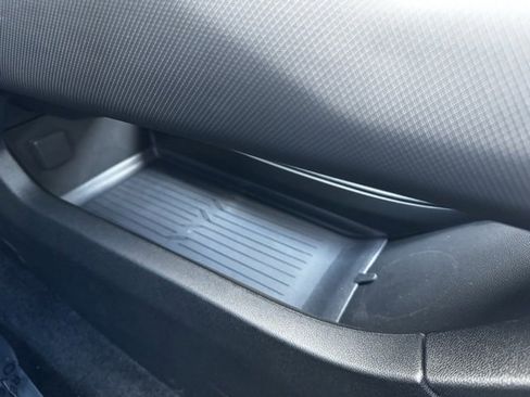 New 2026 Chevrolet Equinox EV RS image 18